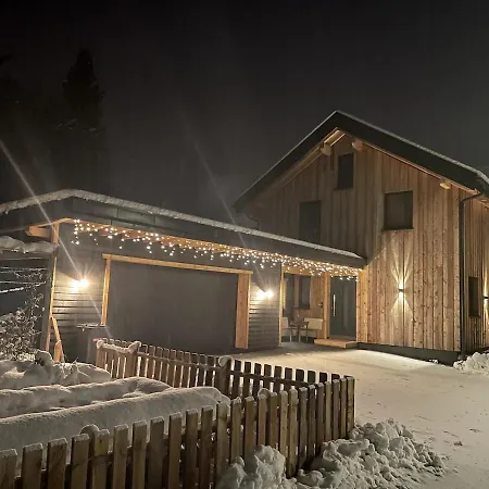 Laerchenhaus, Nestled In Tyrol Apartmán *